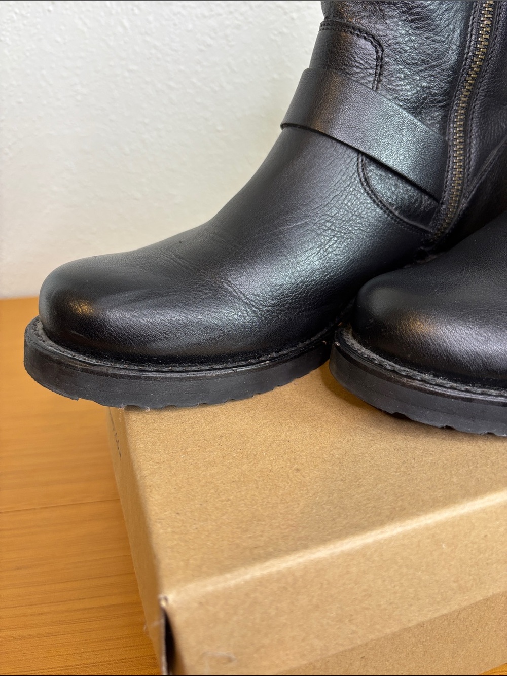 Frye Black Leather Engineer Boots with Buckle & Side Zip Women's - Picture 2 of 8